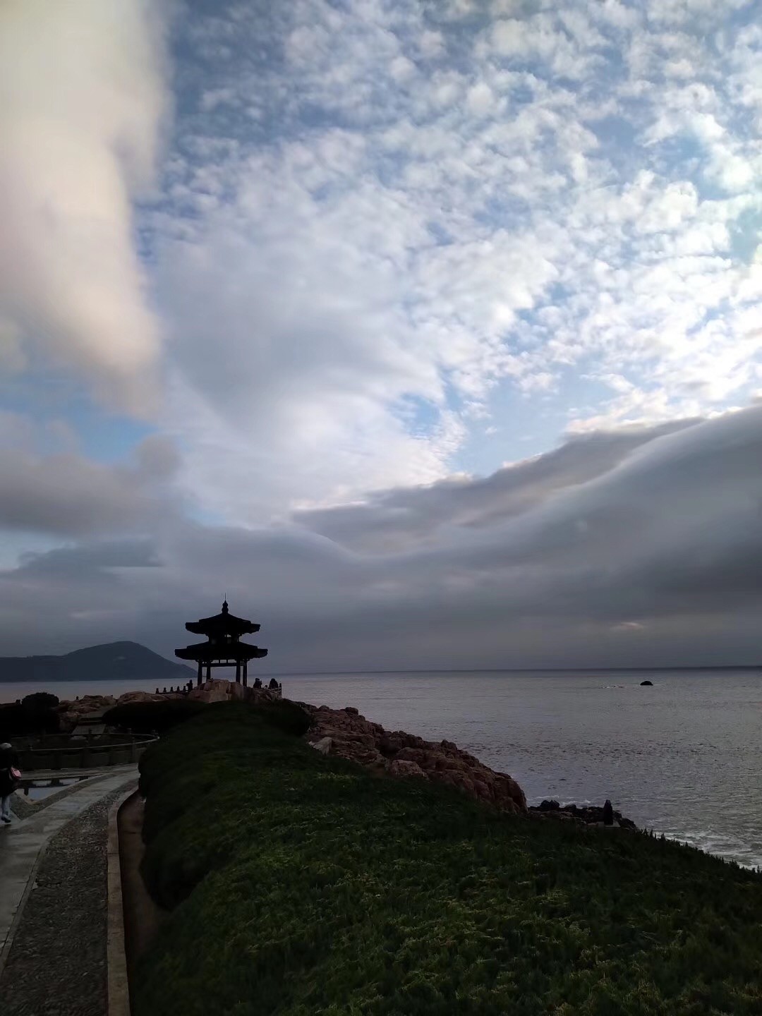 《人间世》患癌女教师终离世,我们要用多大的代价,才能认清健康的意义? 《人间世》患癌女教师终离世,我们要用多大的代价,才能认清健康的意义?