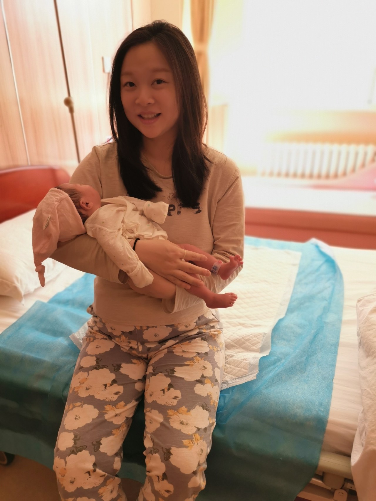 厉害!我院成功开展外倒转术,帮助臀位宝宝“华丽转身”! 厉害!我院成功开展外倒转术,帮助臀位宝宝“华丽转身”!